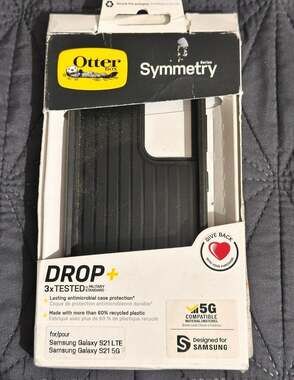 OtterBox Symmetry Series Black Case for Samsung Galaxy S21 LTE 5G